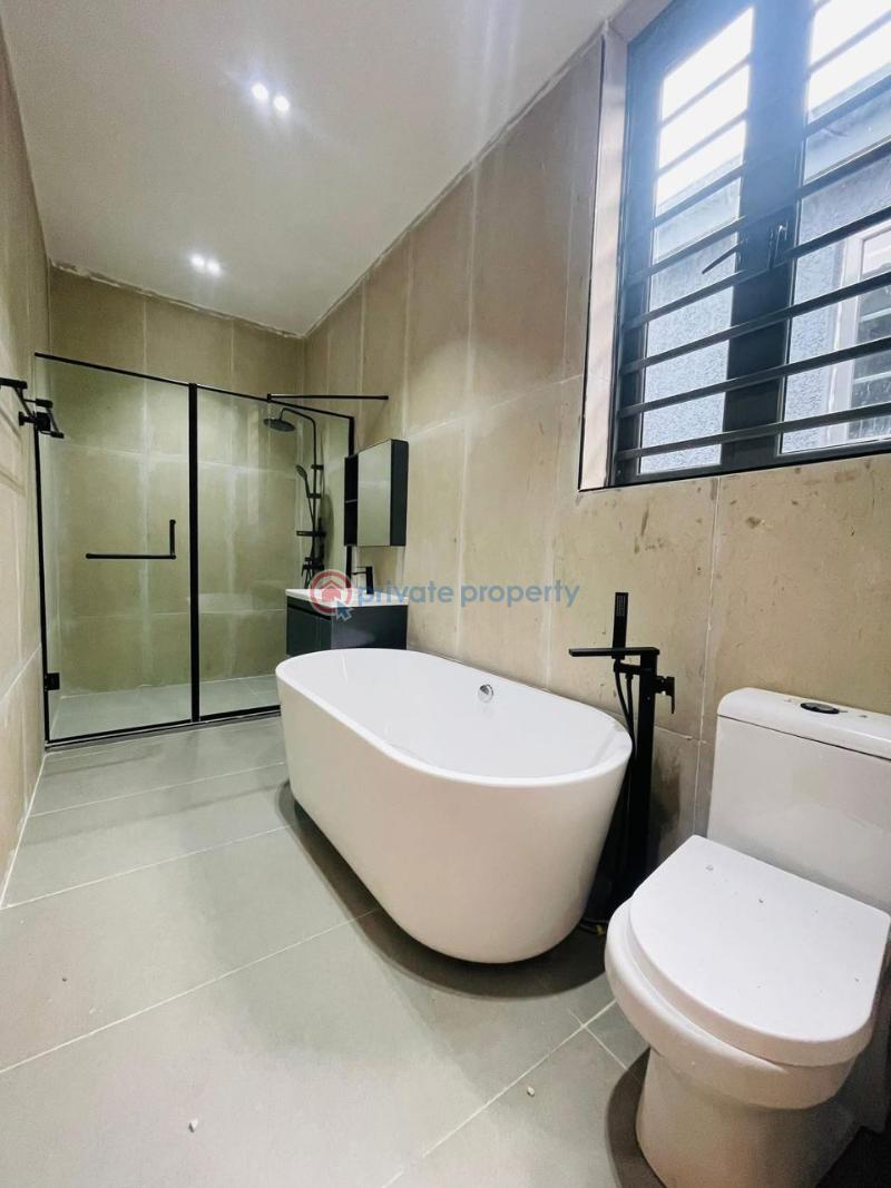 5 bedroom Detached Duplex For Sale Lekki Phase 1 Lagos - 3