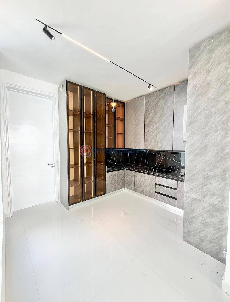 5 bedroom Detached Duplex For Sale Secure Estate At Osapa Lekki Osapa Lekki Lagos - 15