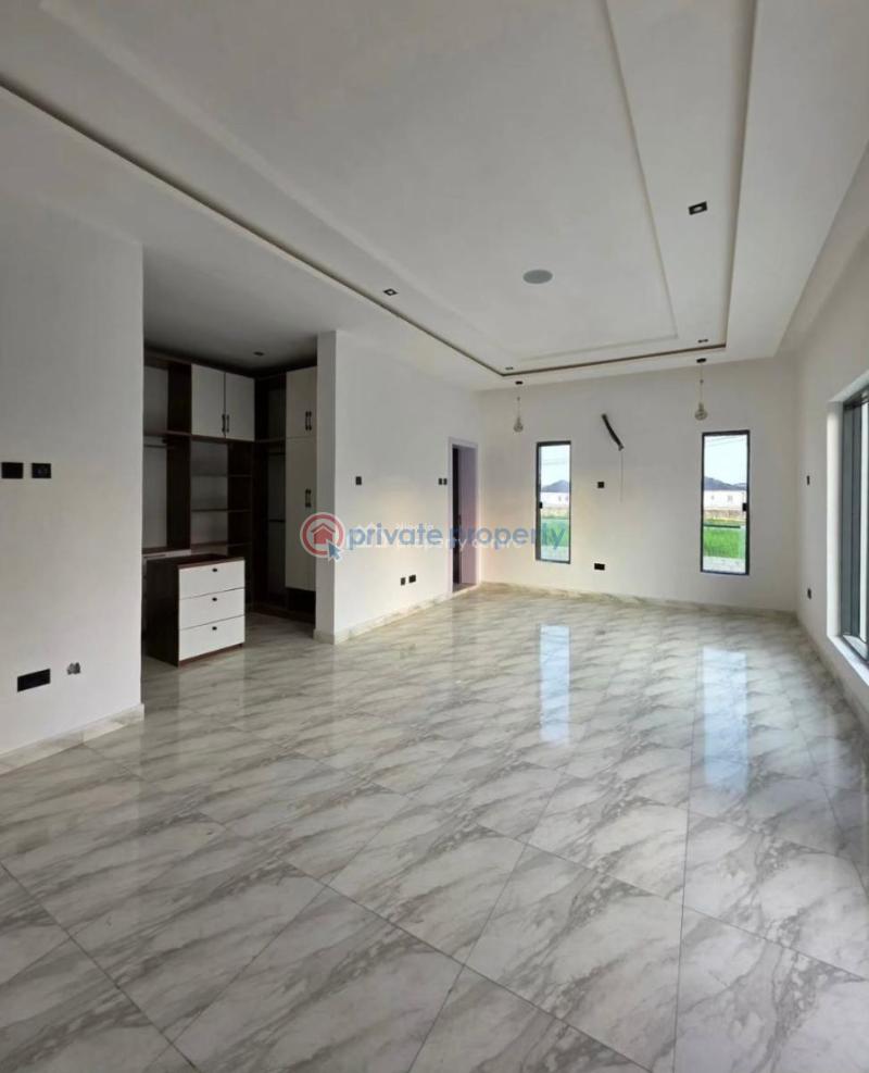 5 bedroom Duplex For Sale Regional View Estate By Pinnock Beach Osapa London Lekki Lagos - 4