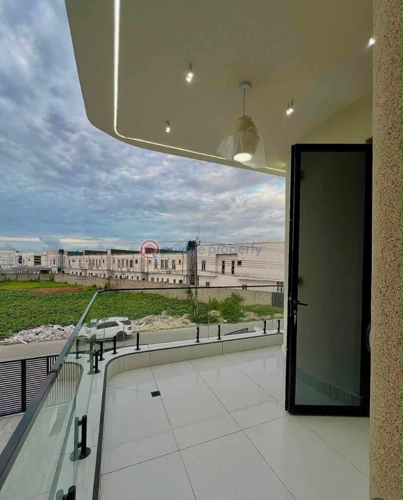 5 bedroom Detached Duplex For Sale Orchid Road, Lekki Lagos Lekki Expressway Lagos - 14