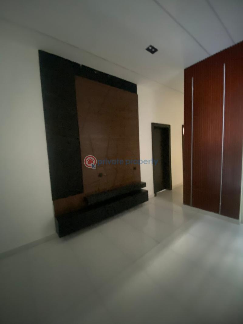 5 bedroom Detached Duplex For Sale Victoria Garden City Lekki Lagos - 12