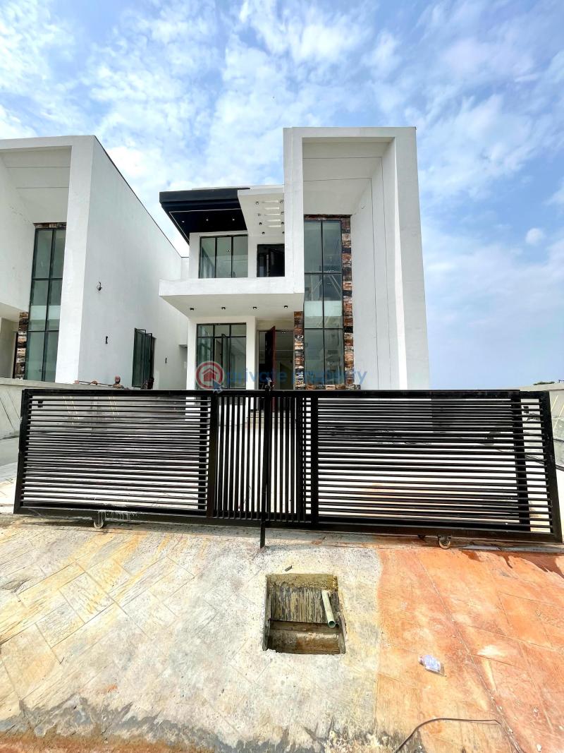 5 bedroom Detached Duplex For Sale Chevron Drive Lekki Lagos - 1