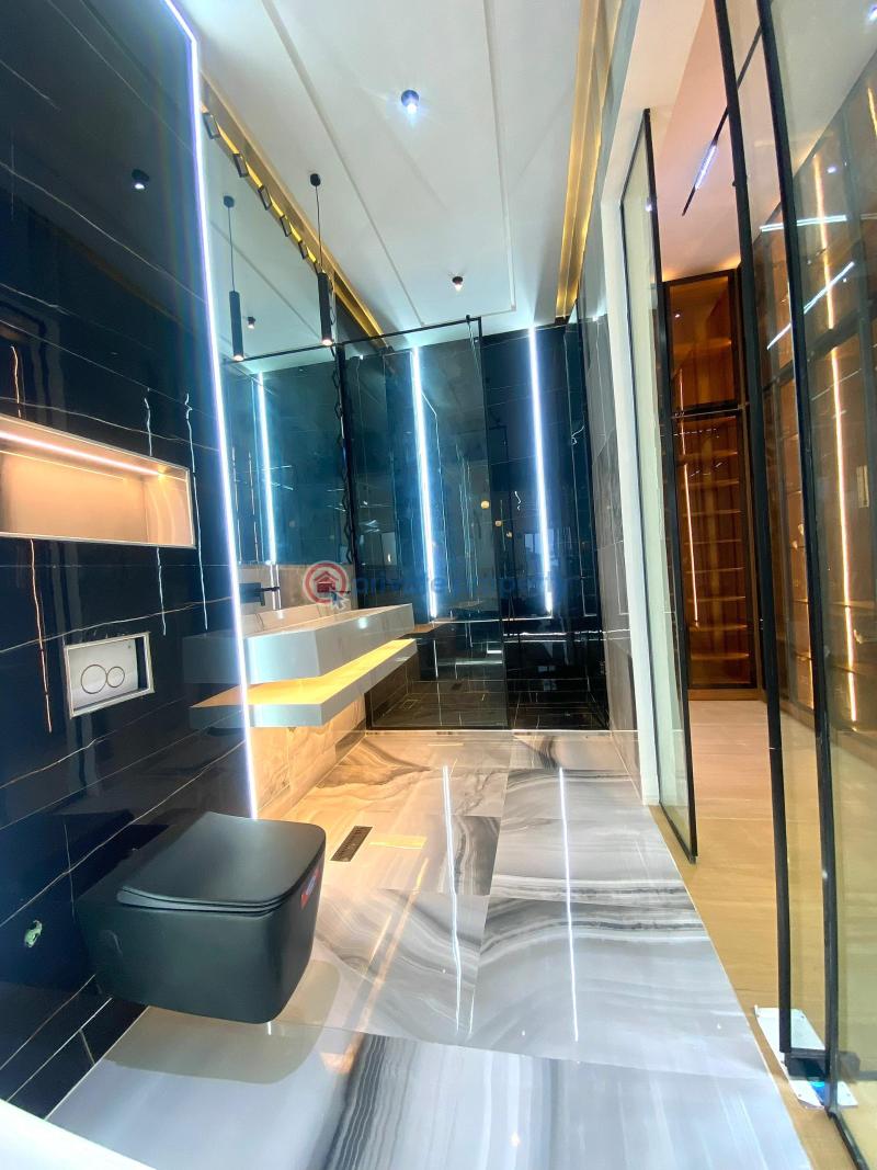 5 bedroom Detached Duplex For Sale Second Toll Gate Chevron Drive Lekki Lagos - 1