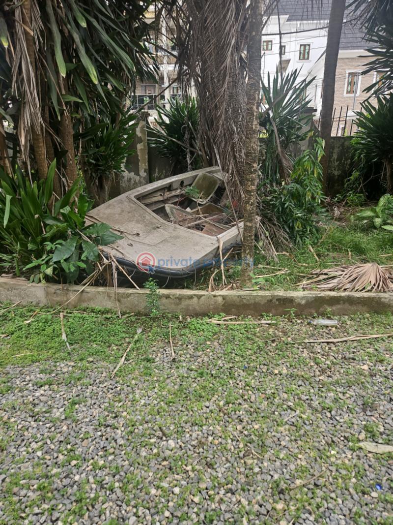 5 bedroom Duplex For Sale Cappa Avenue Ilupeju Lagos - 5