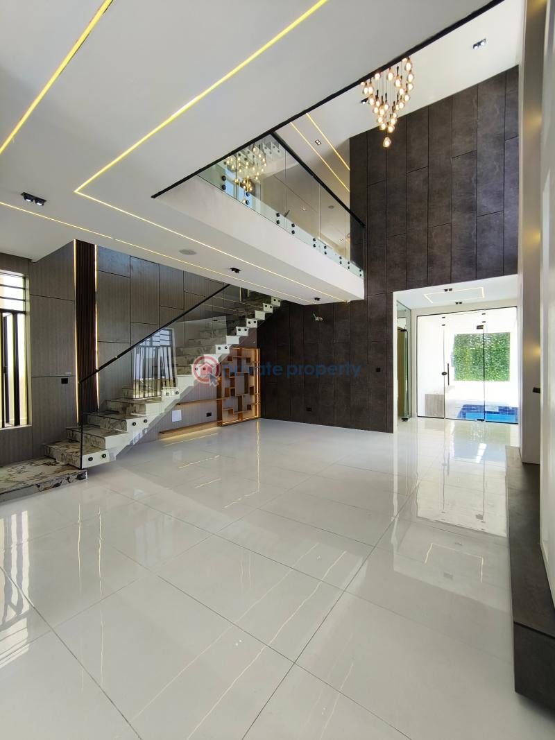 5 bedroom Duplex For Sale Conservation Toll Gate Chevron Drive Lekki Lagos - 2