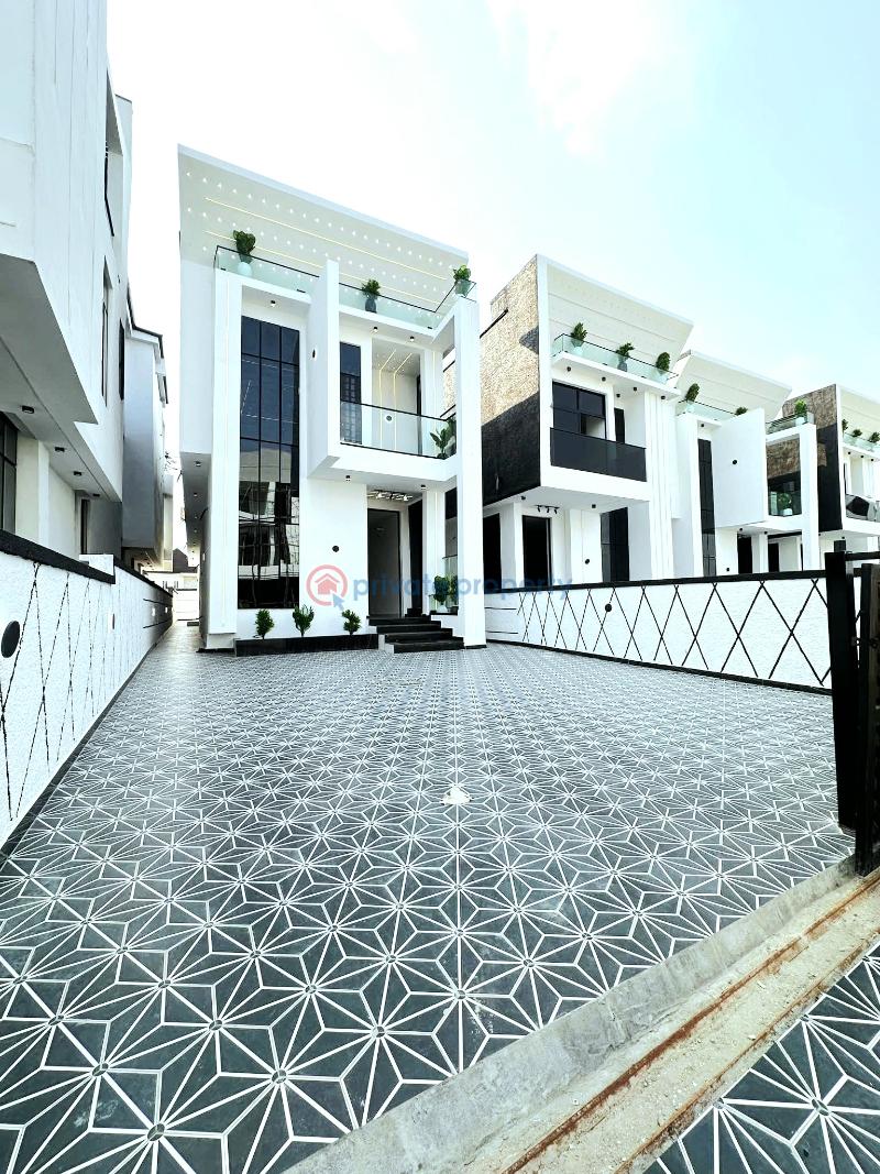 5 bedroom Detached Duplex For Sale Chevron Drive Lekki Lagos - 1