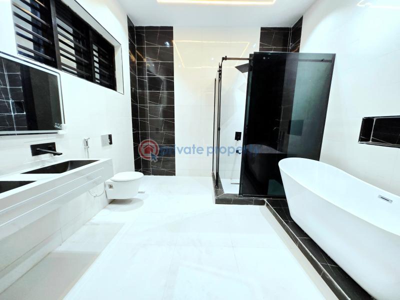 5 bedroom Detached Duplex For Sale Chevron Drive Lekki Lagos - 17