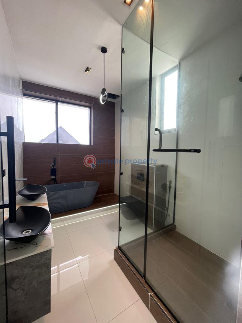 5 bedroom Detached Duplex For Sale Chevron Drive Lekki Lagos - 13