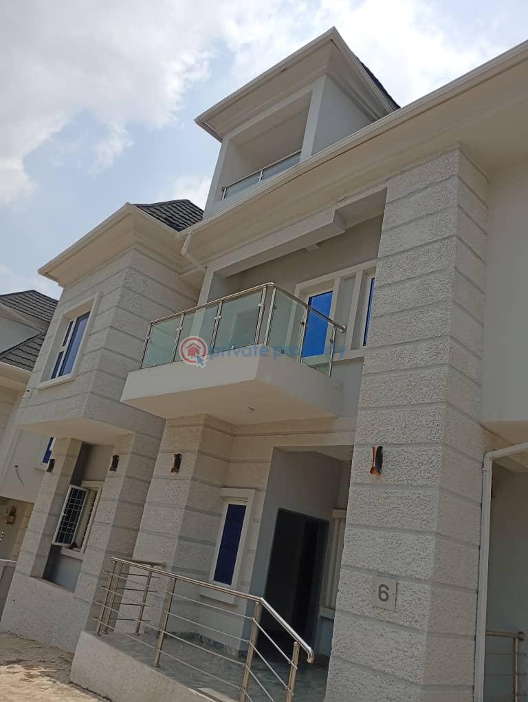 5 bedroom Detached Duplex For Sale Guzape Abuja Phase 1  - 5