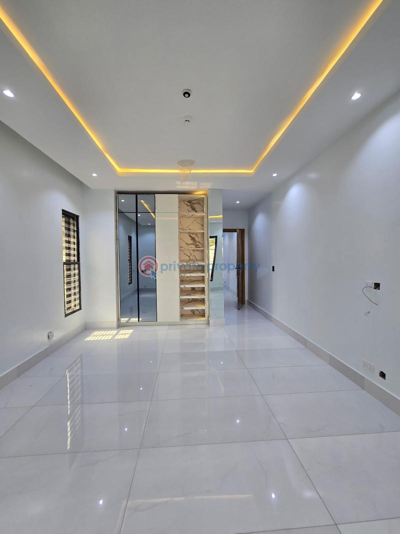 5 bedroom Detached Duplex For Sale Lekki Phase 1 Lagos - 2
