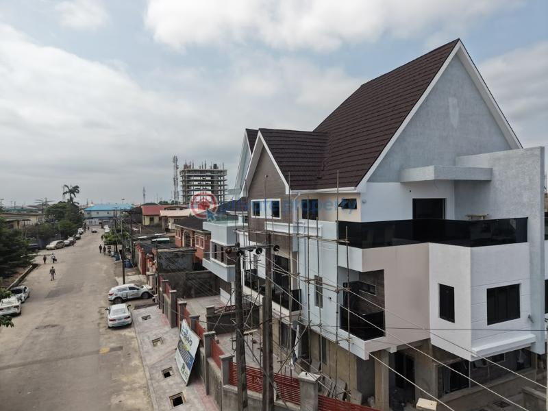5 bedroom Detached Duplex For Sale Gbagada Lagos - 0