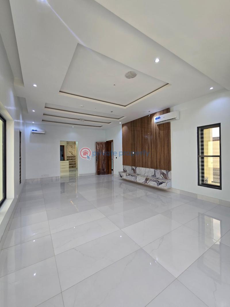 5 bedroom Detached Duplex For Sale Lekki Phase 1 Lagos - 18