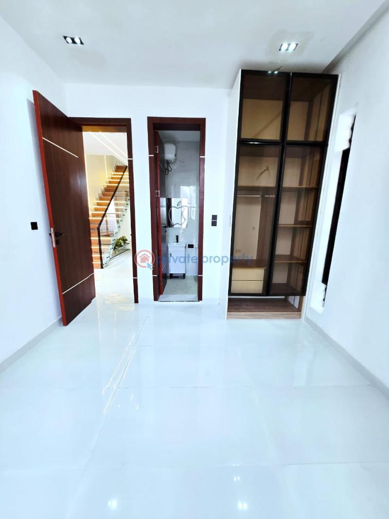5 bedroom Detached Duplex For Sale Orchid Road Chevron Drive Lekki Lagos - 20