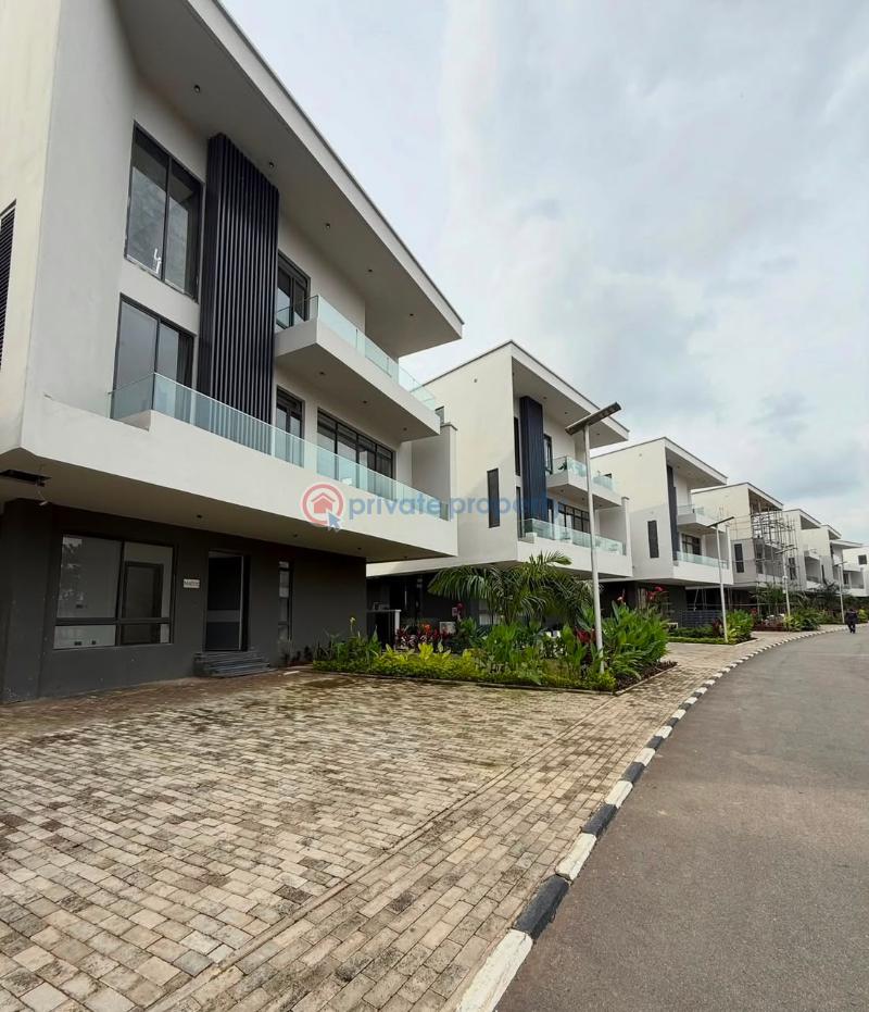 5 bedroom Detached Duplex For Sale Jabi / Lakefront View / Abuja Jabi Abuja Phase 2  - 2