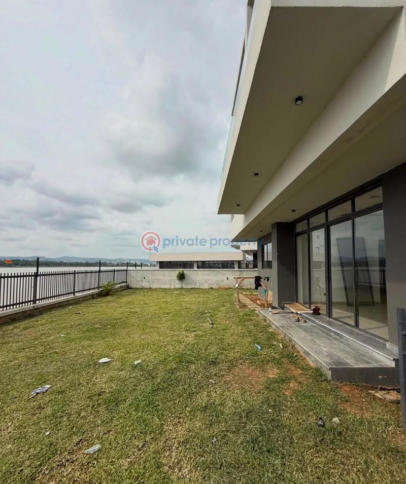 5 bedroom Detached Duplex For Sale Jabi / Lakefront View / Abuja Jabi Abuja Phase 2  - 3