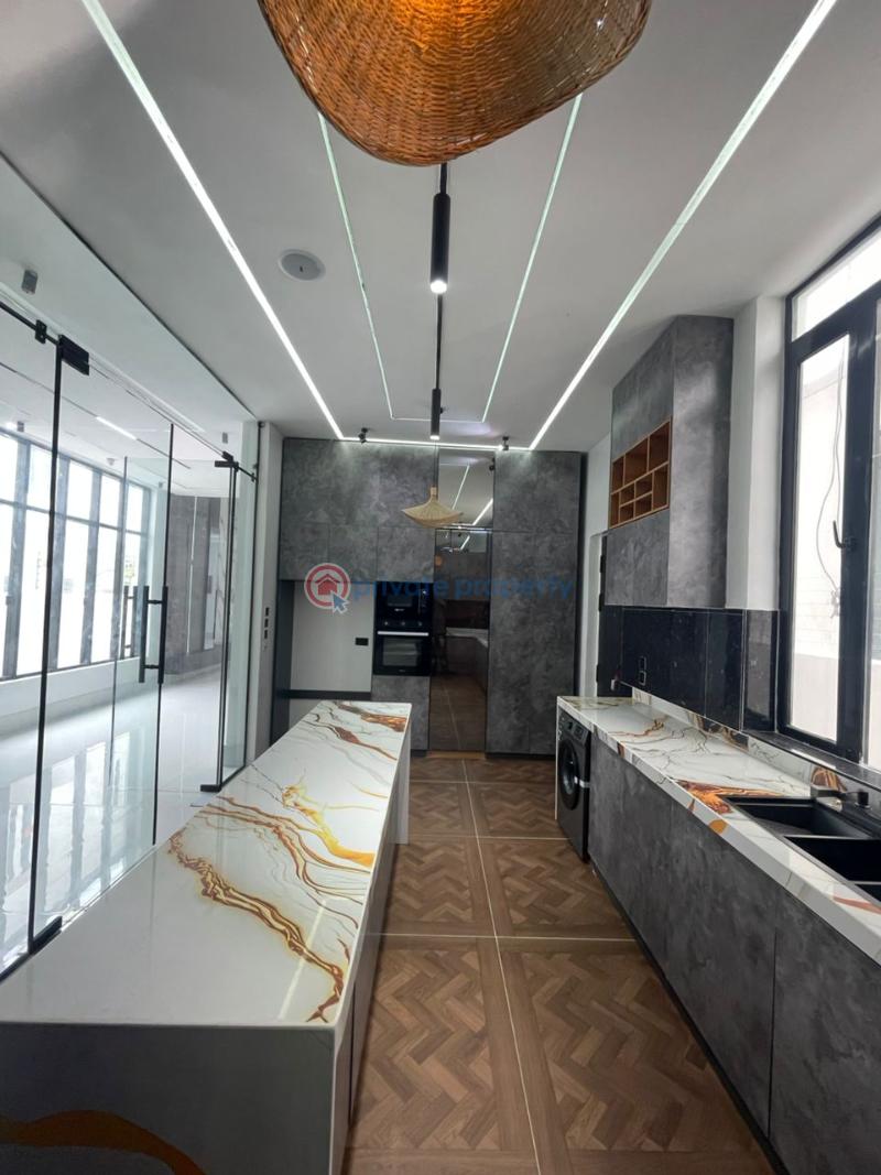 5 bedroom Detached Duplex For Sale Chevron Drive Lekki Lagos - 8