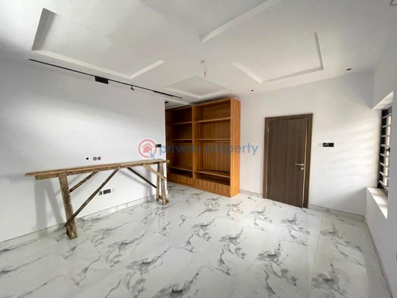 5 bedroom Detached Duplex For Sale Gbagada Lagos - 15