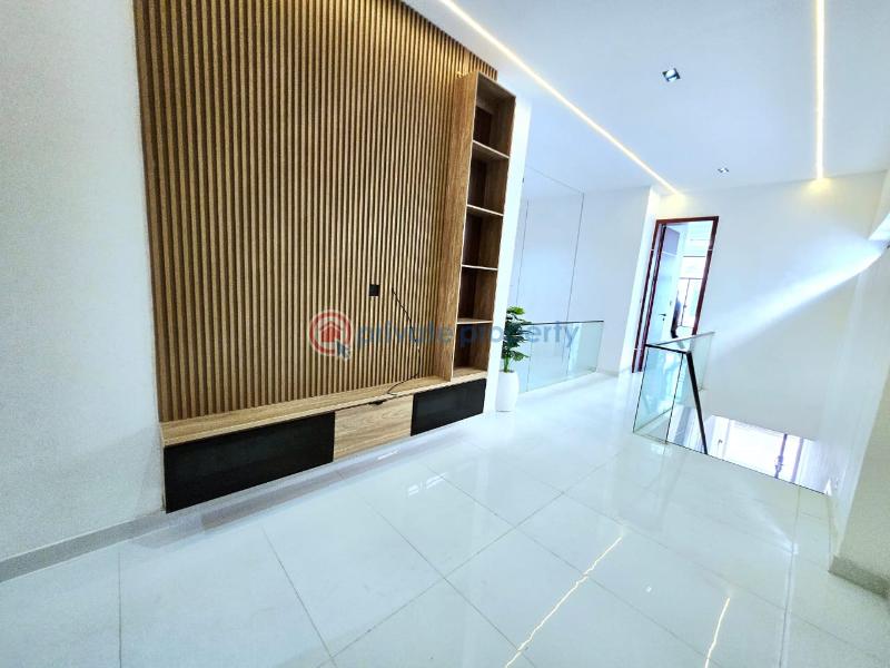 5 bedroom Detached Duplex For Sale Orchid Road Chevron Drive Lekki Lagos - 4