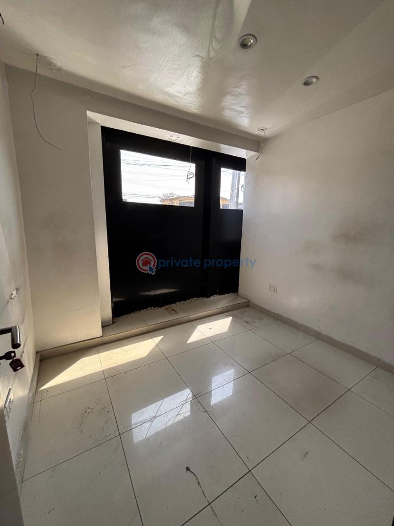 5 bedroom Commercial Property For Rent Ikoyi Lagos - 9
