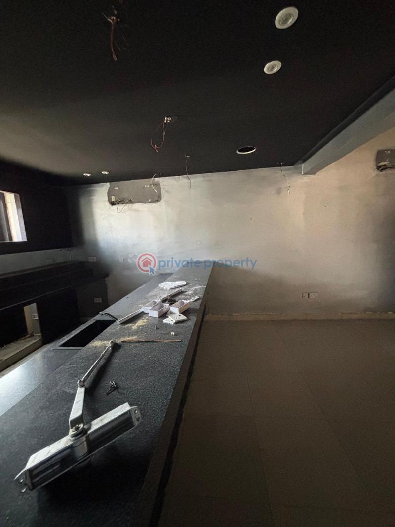 5 bedroom Commercial Property For Rent Ikoyi Lagos - 4
