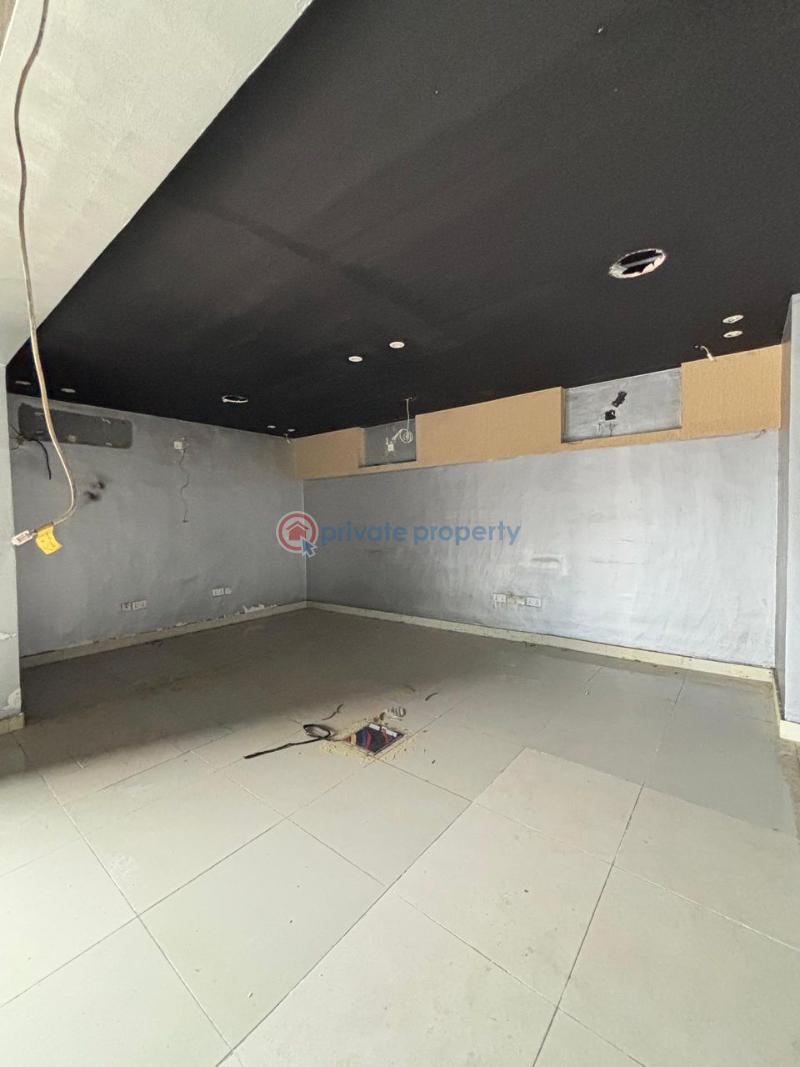 5 bedroom Commercial Property For Rent Ikoyi Lagos - 10