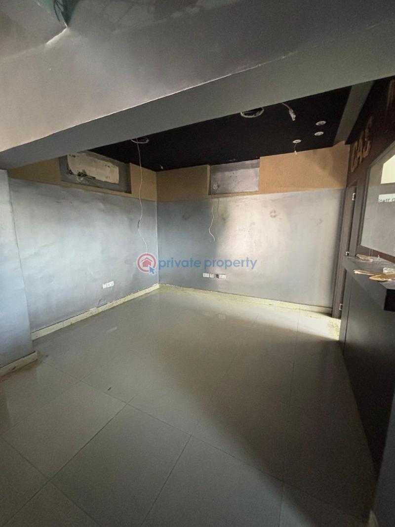5 bedroom Commercial Property For Rent Ikoyi Lagos - 5