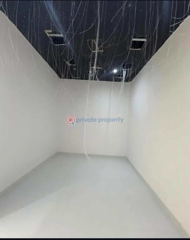 5 bedroom Detached Duplex For Sale Chevron Tollgate Lekki Lagos - 9