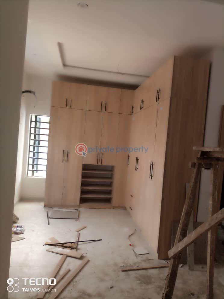 Detached Duplex For Sale Ikeja GRA Lagos - 13