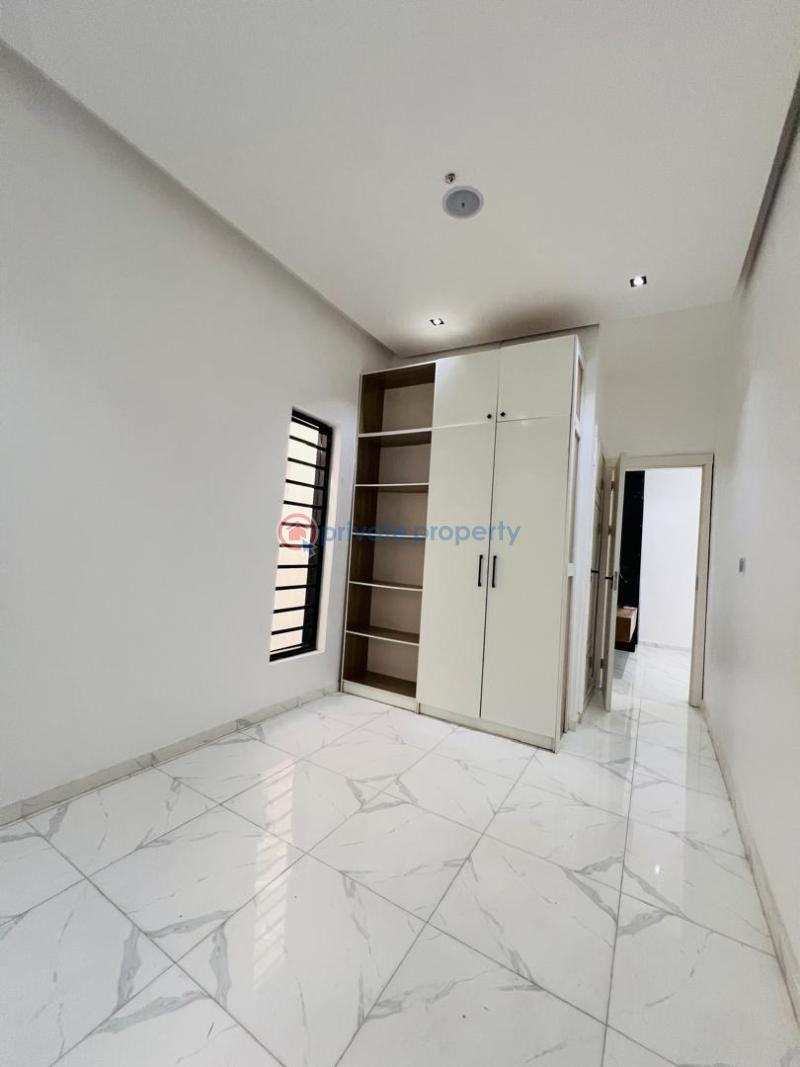 5 bedroom Duplex For Sale Chevron Drive Lekki Lagos - 9