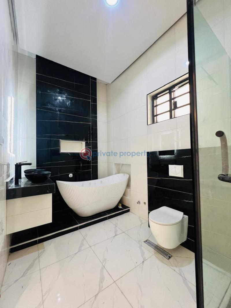 5 bedroom Duplex For Sale Chevron Drive Lekki Lagos - 5