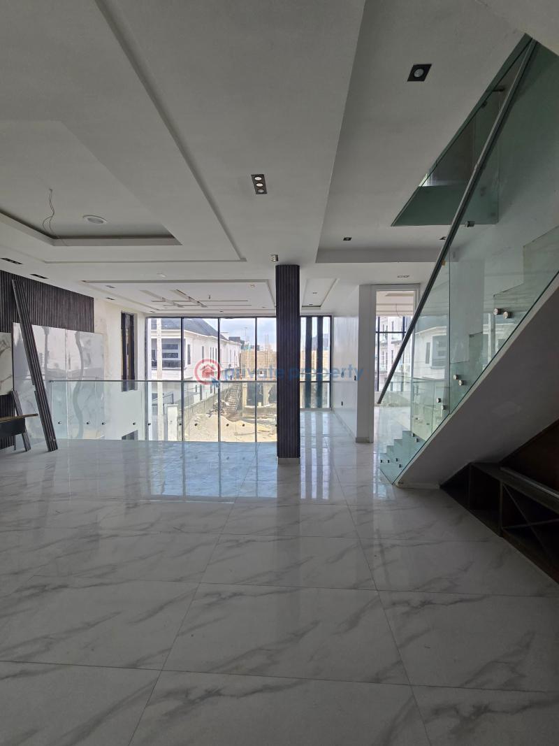 5 bedroom Detached Duplex For Sale Ologolo Lekki Lagos - 1