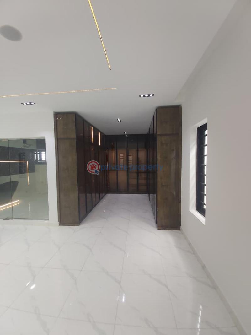 5 bedroom Detached Duplex For Sale Royal Garden, Orchid Lekki Phase 2 Lagos - 15