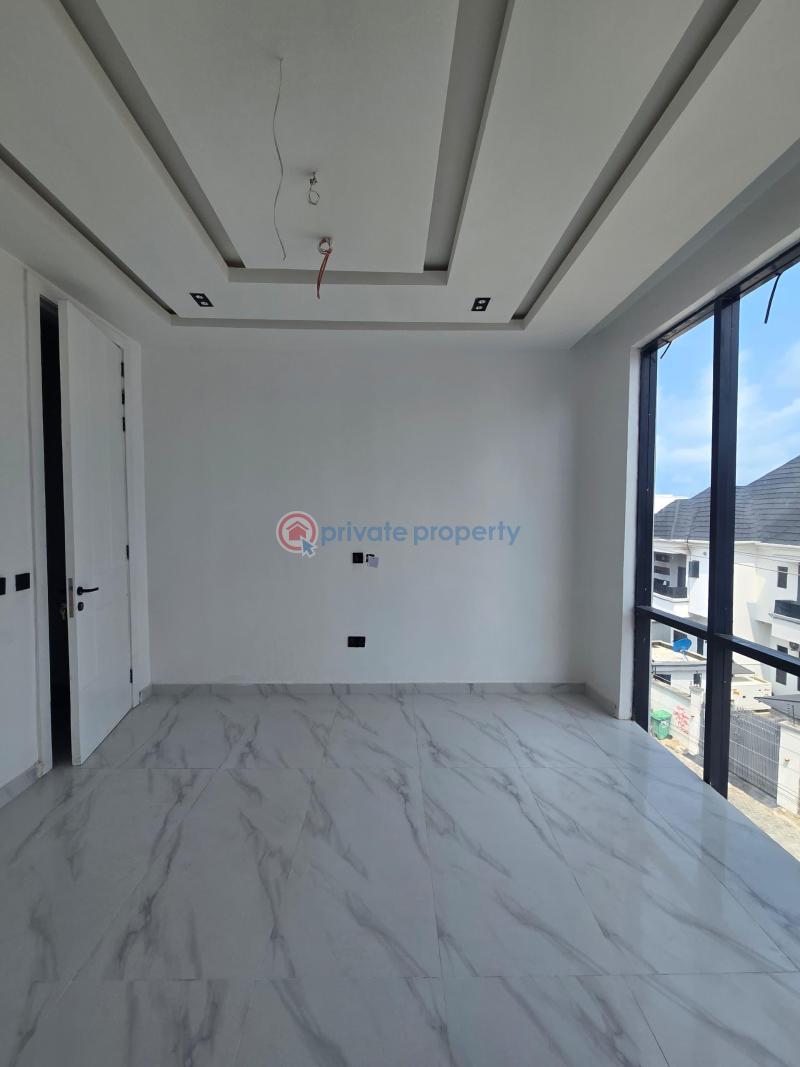 5 bedroom Detached Duplex For Sale Ologolo Lekki Lagos - 1