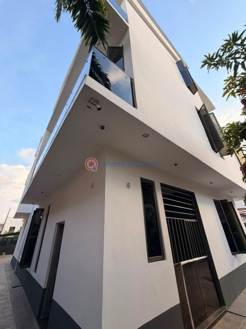 5 bedroom Detached Duplex For Sale Apo Abuja Phase 2  - 9