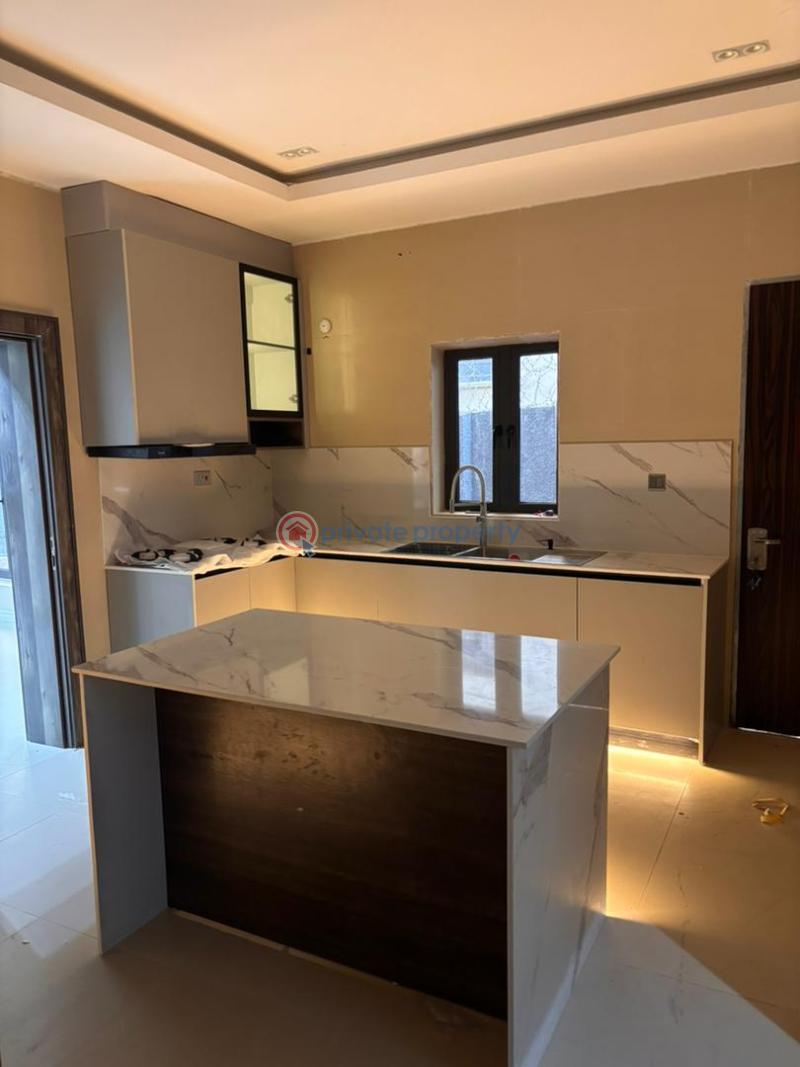 5 bedroom Terraced Duplex For Rent Guzape Abuja Phase 1  - 1