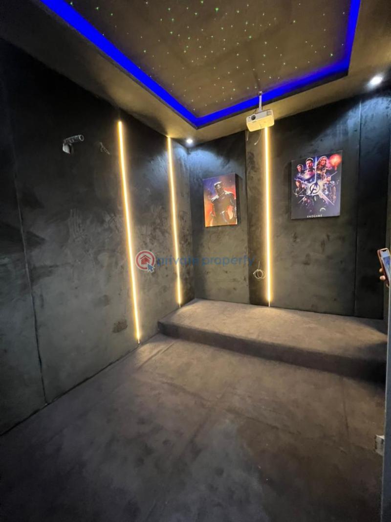 5 bedroom Detached Duplex For Sale Chevron Chevy Lekki Phase 2 Lagos - 16