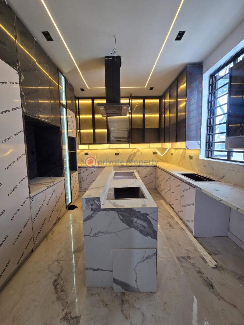 5 bedroom Detached Duplex For Sale Lekki Phase 1 Lekki Lagos - 3