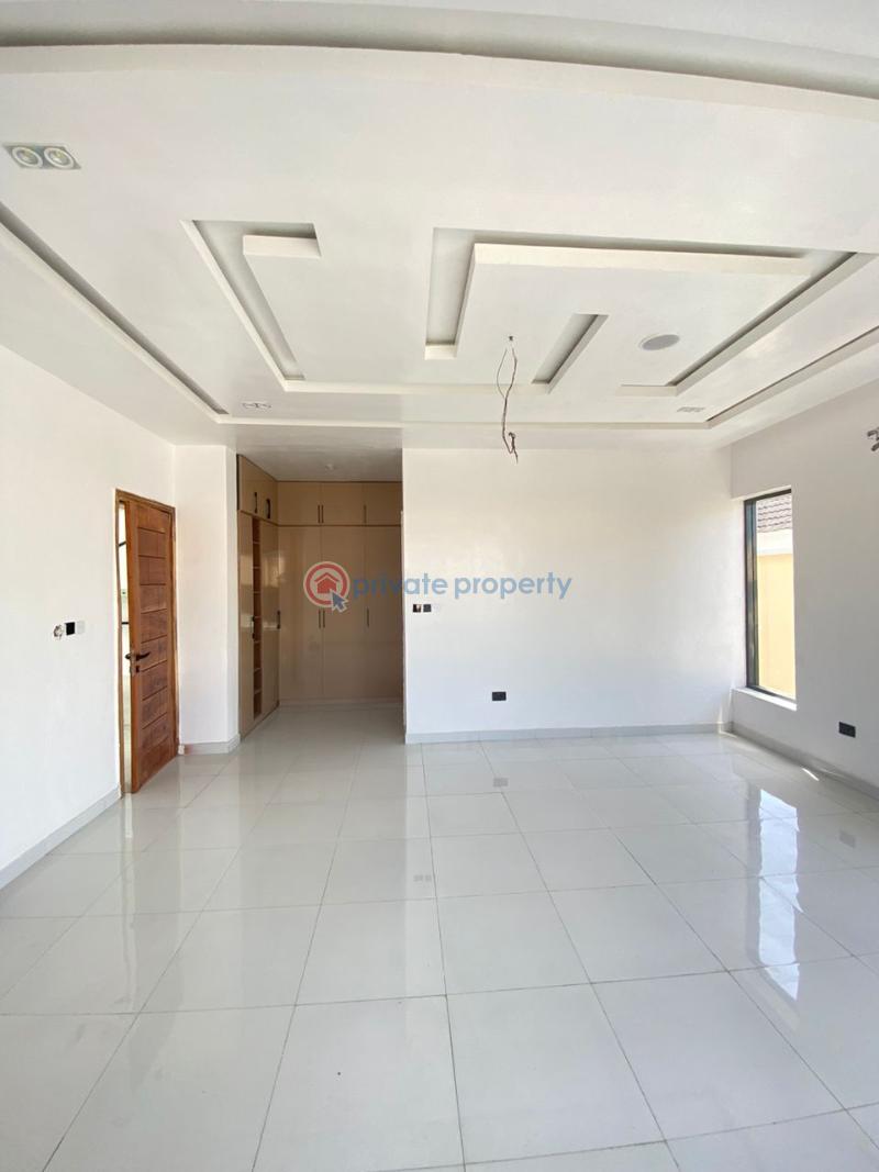 5 bedroom Detached Duplex For Sale Megamound Estate Ikota Lekki Lagos - 19