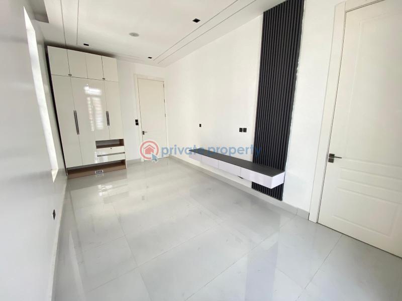 Flat & Apartment For Sale Freedom Way Lekki Phase 1 Lagos - 10