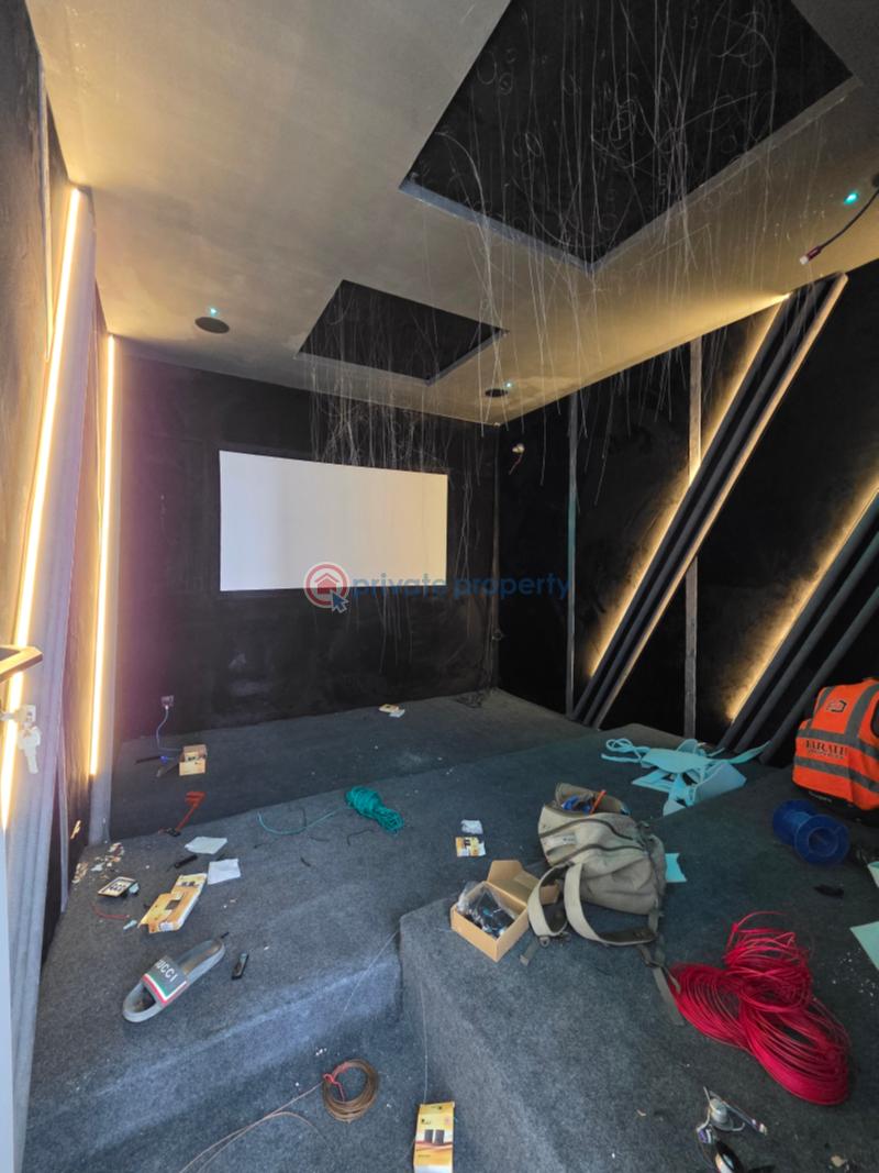 Luxury 5 bedroom detached duplex with cinema + swimming pool - 5 5 bedroom Detached Duplex For Sale Palm Residence Osapa London Lekki Lagos - 5