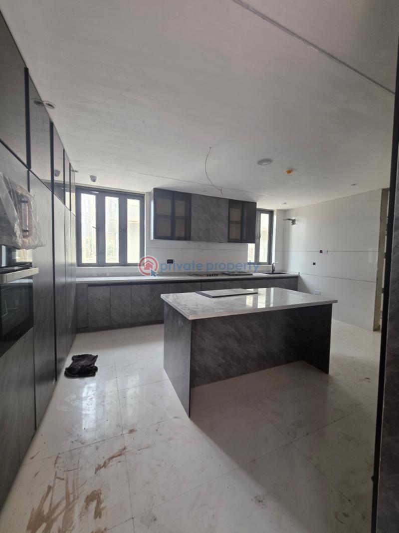 5 bedroom Detached Duplex For Sale Royal Garden Estate Ajiwe Ajah Lagos - 3
