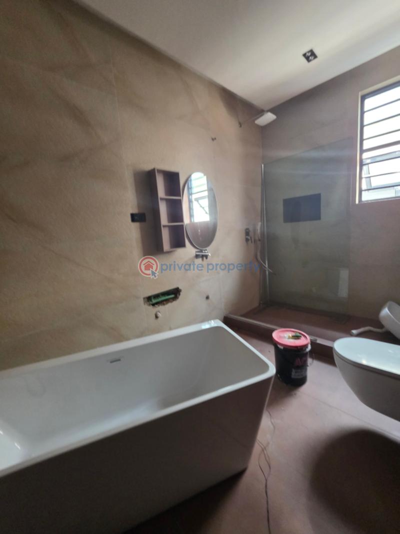 5 bedroom Detached Duplex For Sale U3 Estate Lekki Phase 1 Lagos - 10