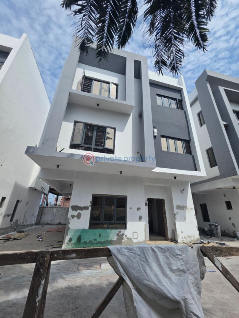 5 bedroom Detached Duplex For Sale Alaka Estate Surulere Lagos - 2