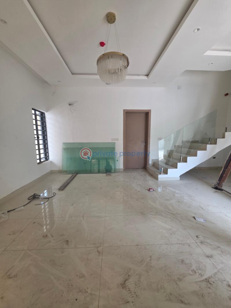 5 bedroom Detached Duplex For Sale Alaka Estate Surulere Lagos - 3