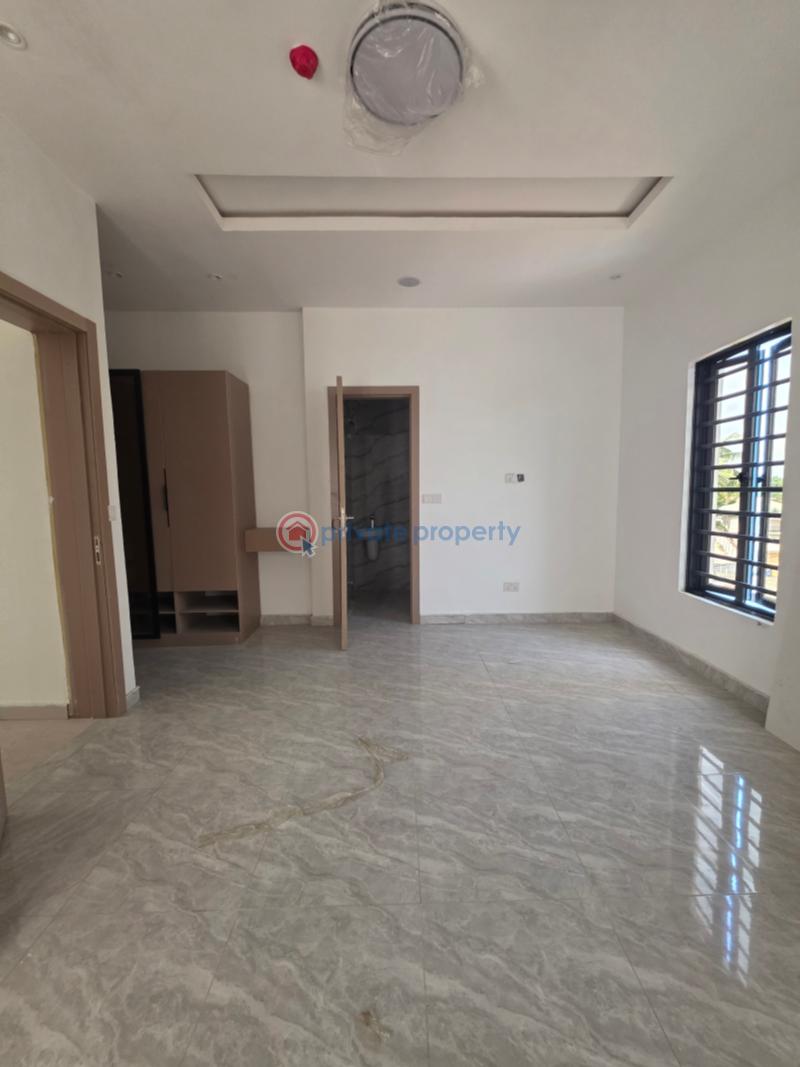 5 bedroom Detached Duplex For Sale Alaka Estate Surulere Lagos - 8