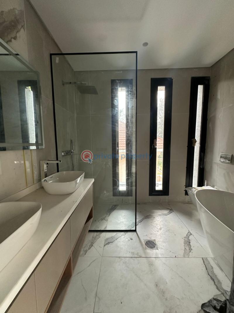 5 bedroom Detached Duplex For Sale Banana Island Ikoyi Lagos - 24