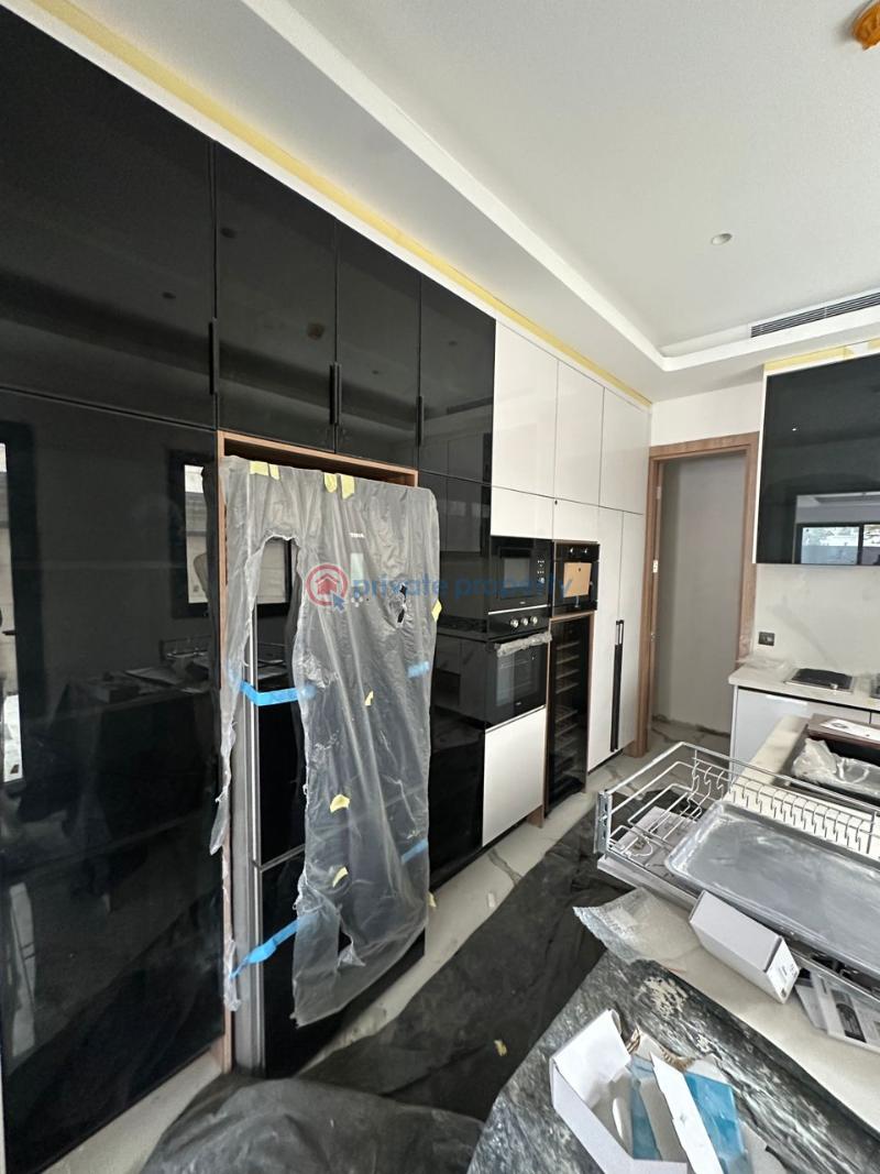 5 bedroom Detached Duplex For Sale Banana Island Ikoyi Lagos - 9