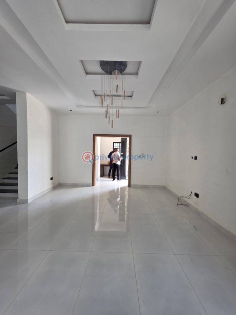5 bedroom Detached Duplex For Sale Jahi Abuja Phase 2  - 2