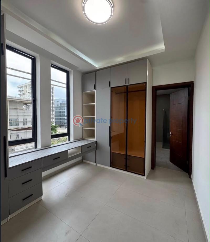 5 bedroom Detached Duplex For Sale Banana Island Ikoyi Lagos - 9