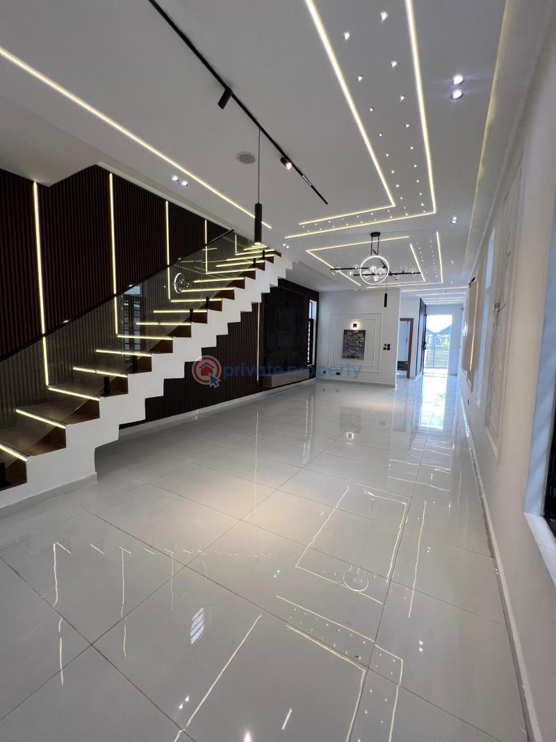 5 bedroom Detached Duplex For Sale By The 2nd Tollgate Chevron Drive Lekki Lagos - 2